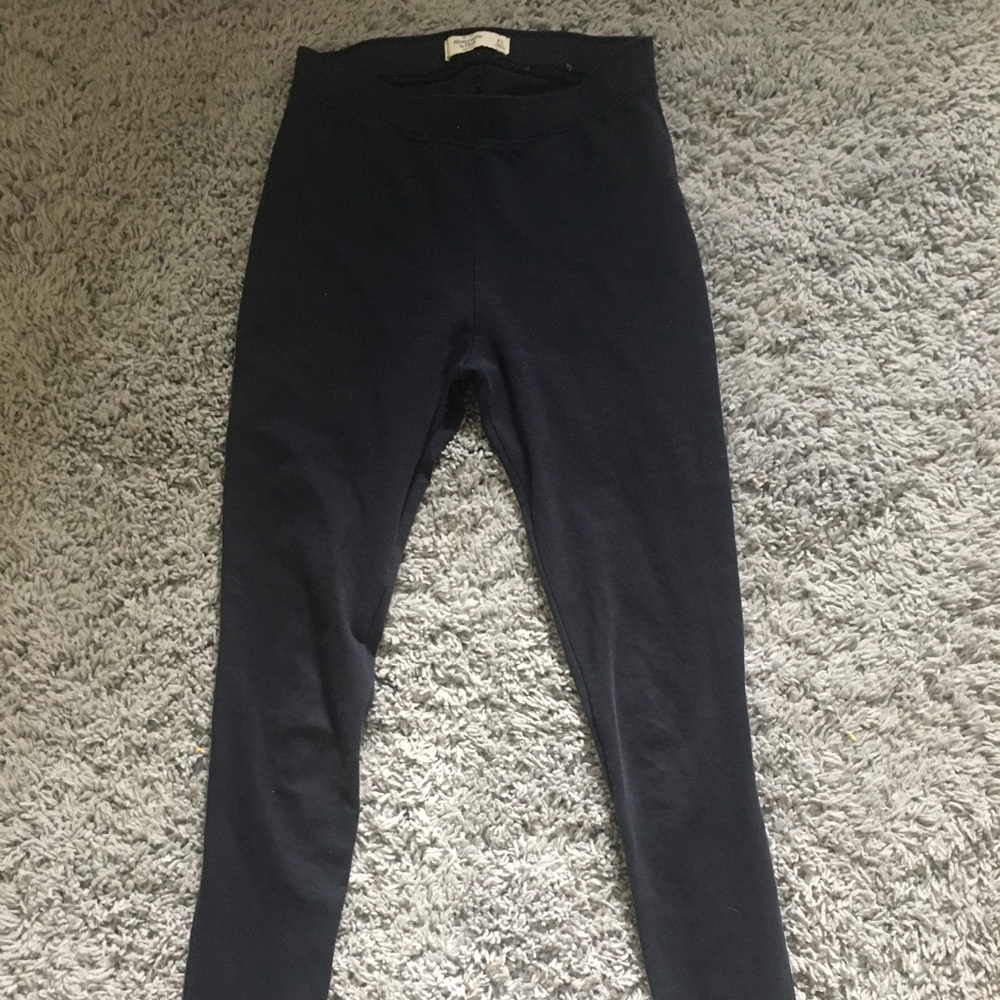 Navy blue leggings